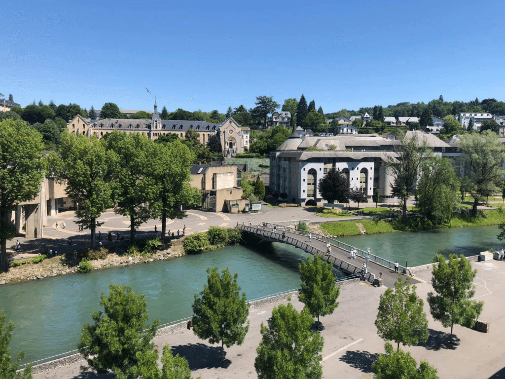 Lourdes France river