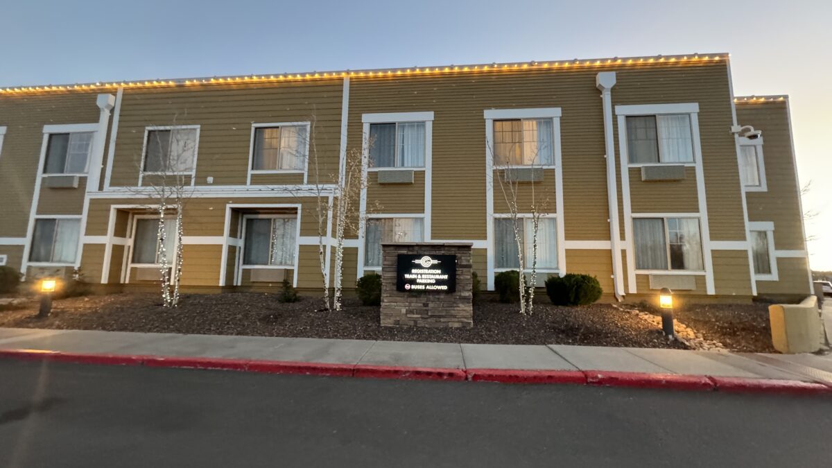 Grand Canyon Railway hotel exterior