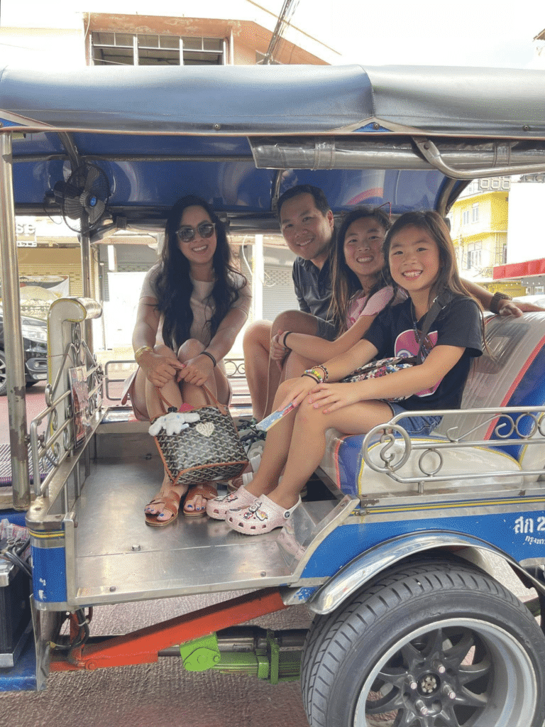 Tuk tuk ride to Jeh O Chula